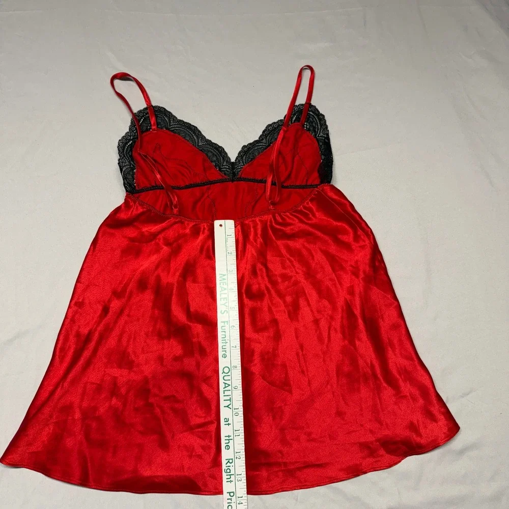 ❤️ Victoria's‎ Secret Red Satin Cami — Black Lace Trim Small Lingerie Top 🖤
